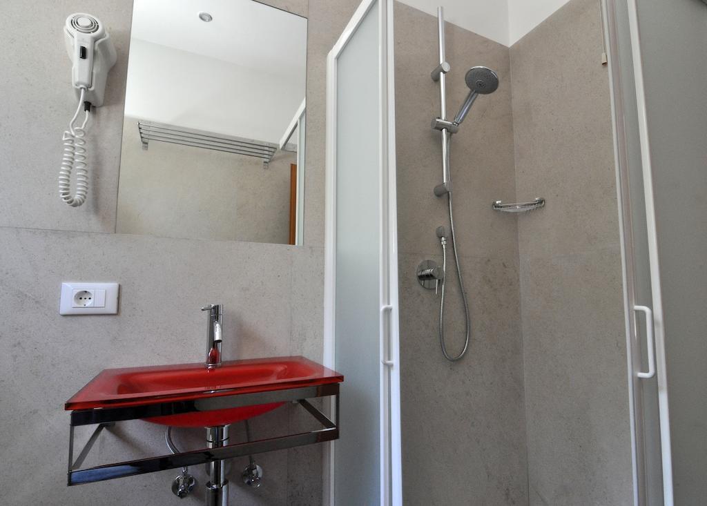 Hotel Ariston Bolzano Rum bild