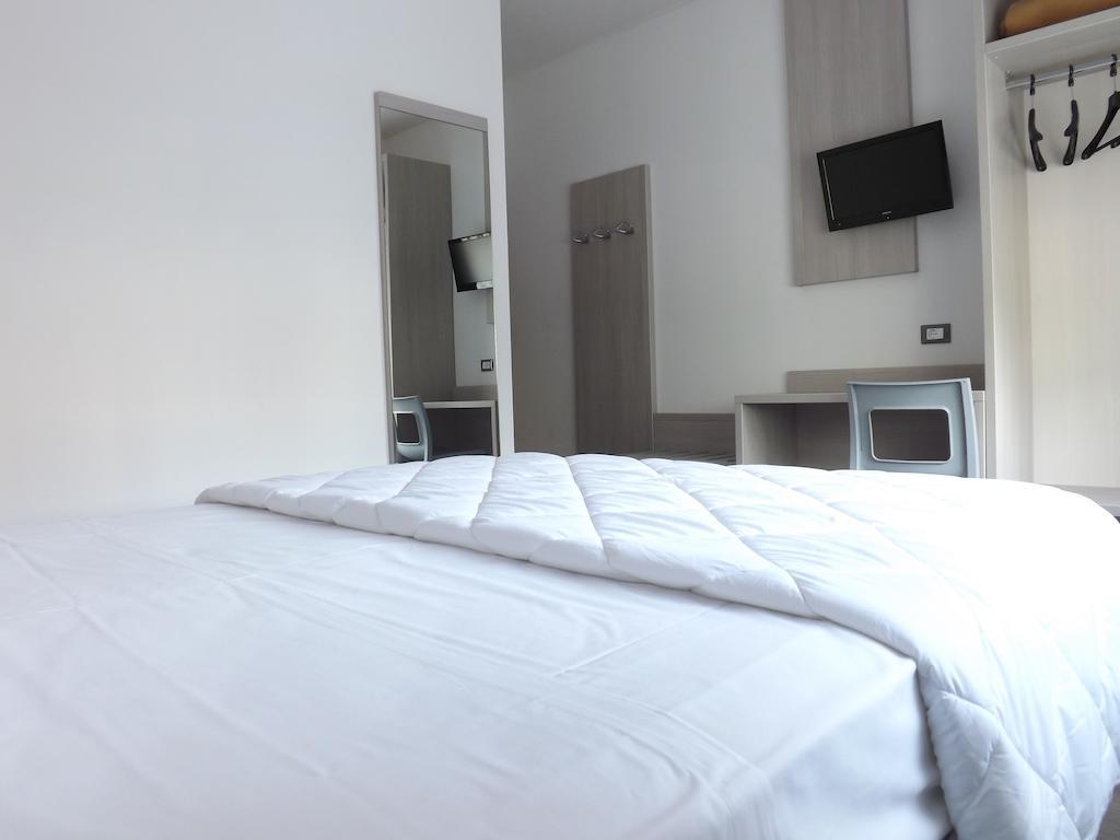 Hotel Ariston Bolzano Exteriör bild