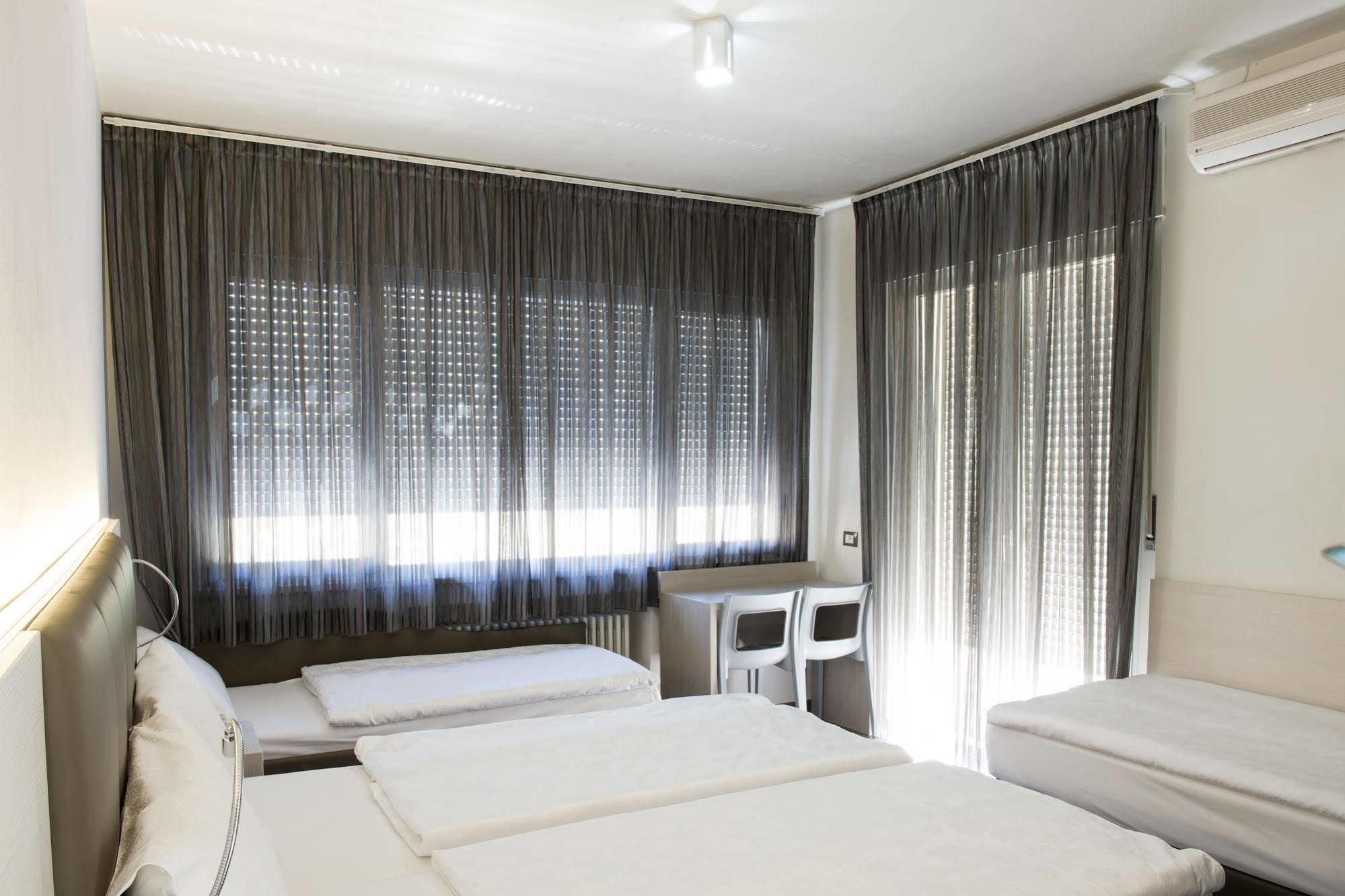 Hotel Ariston Bolzano Exteriör bild