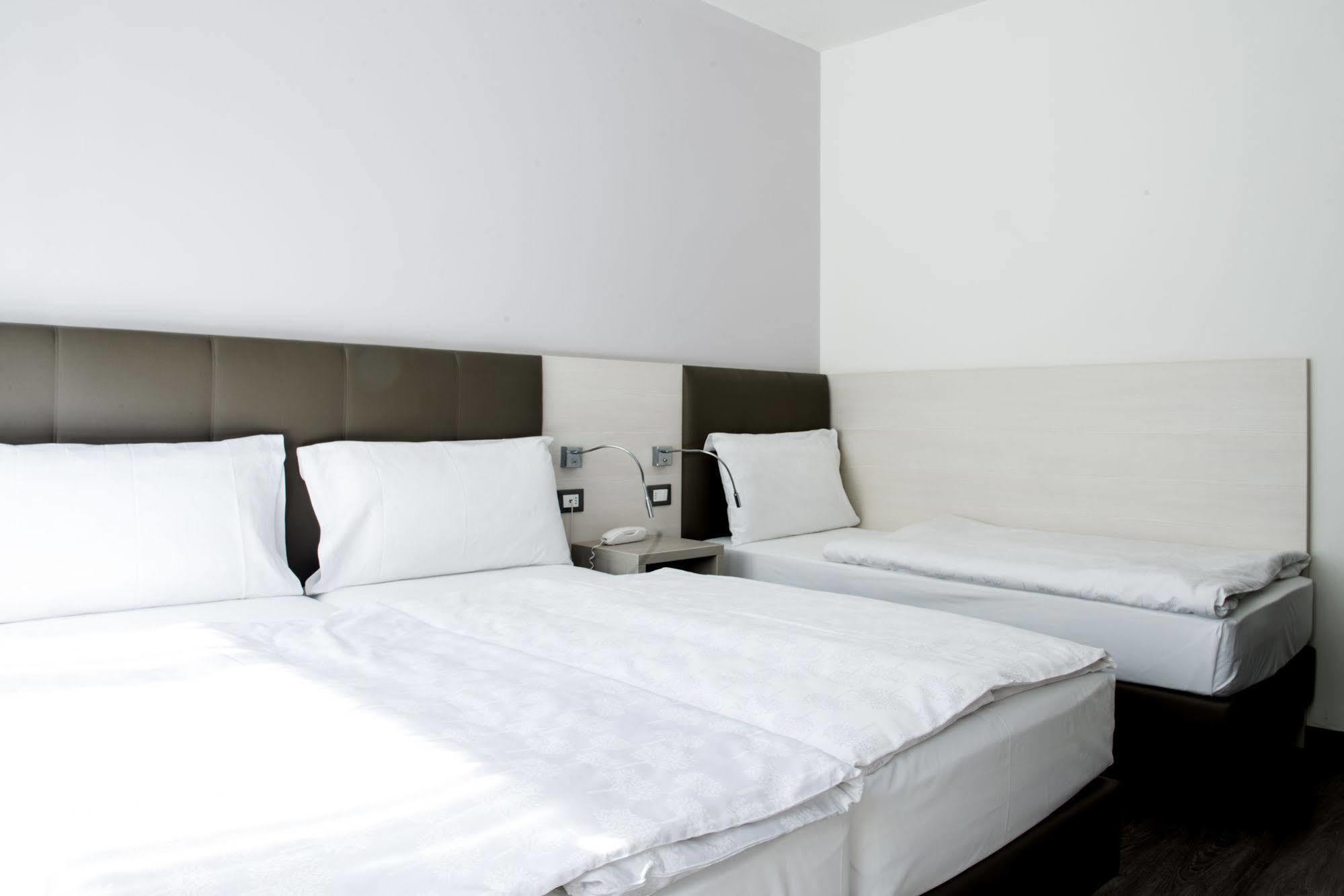 Hotel Ariston Bolzano Exteriör bild